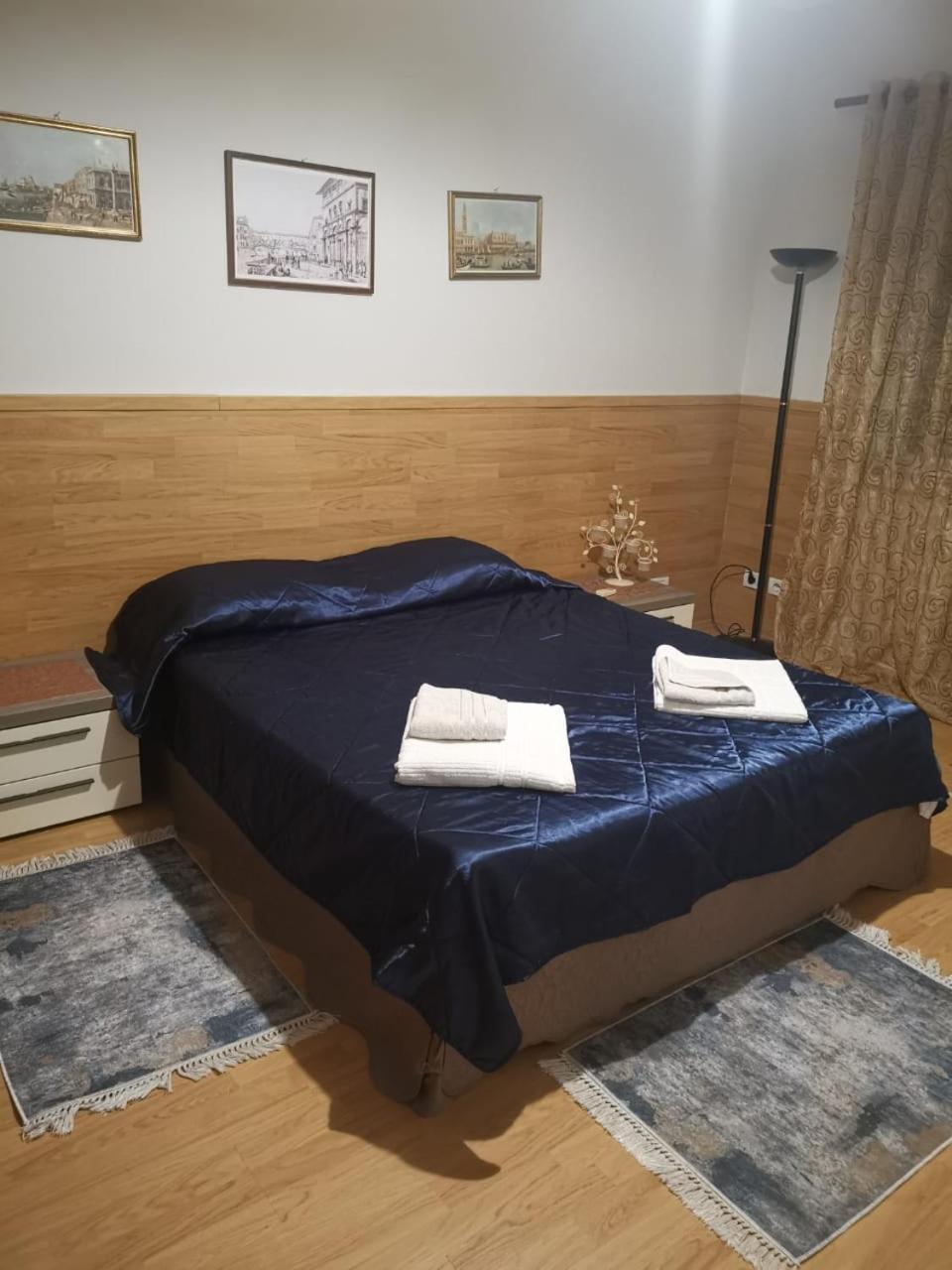 Downtown Authentic Apartment Tirana Myslym Shyri Exterior photo